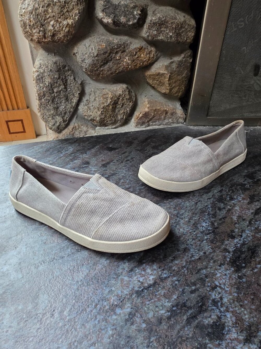 TOMS Gray Canvas Slip-On Sneakers Size 7.5